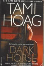 Elena Estes #1: Dark Horse by Tami Hoag