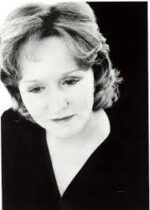 Martin, Julia Wallis