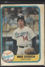 #131 Mike Scioscia 1981 Fleer