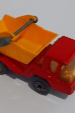 1976 Superfast #37 Skip Truck