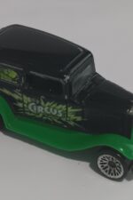 2000 2/4 Circus On Wheels Series '32 Ford Delivery