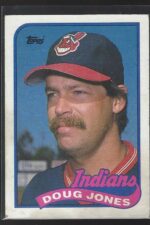 #690 Doug Jones 1989 Topps